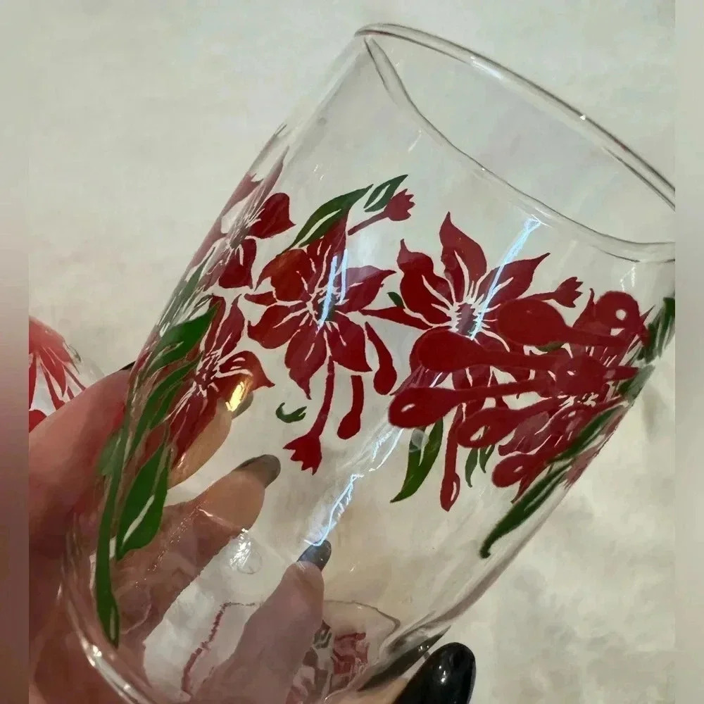 Vintage Pointsetta Christmas Juice Glass Set of Five Holiday Glasses Party EUC - Picture 8 of 12